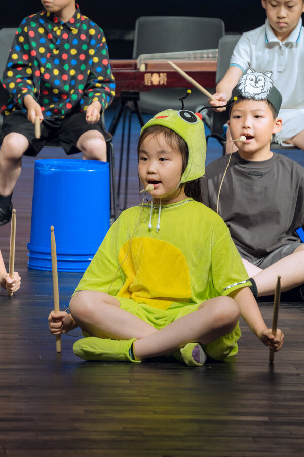 学生集会 - Grade 1& Grade 2,南通惠立学校